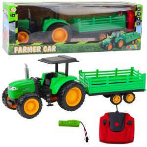 Tractor de granja teledirigido con remolque verde