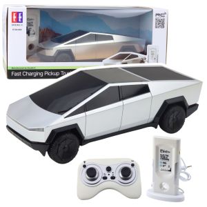 Coche R/C pickup futurista plateado Double E vista tres cuartos