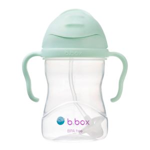 Botella B.box 240ml color pistacho con popote ergonómico.