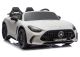 Mercedes AMG DK-GT63 blanco con motor potente