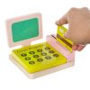 Puesto de Madera Infantil con Accesorios – Kruzzel 24888
