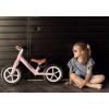 Bicicleta de equilibrio Inter con diseño pastel, altura ajustable, ruedas grandes y sillín de eco-cuero. Ideal para niños de 3 a 6 años.