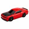 Coche RC deportivo en color rojo con detalles de alta calidad.