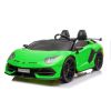 Lamborghini Aventador SX2028 en acción durante un paseo al aire libre.