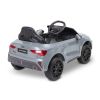 Audi RS3 Toyz con asiento de eco-cuero y cinturón de seguridad.