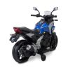 Moto Honda NC750X azul Toyz, detalle ruedas de entrenamiento y faros LED