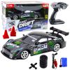 Coche de Drift RC negro verde de Lean Toys en acción