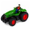 Tractor agrícola RC en el jardín, ideal para aventuras al aire libre