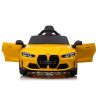 Coche eléctrico BMW M4 amarillo 12V Lean Cars con ruedas EVA y puertas abatibles, vista lateral