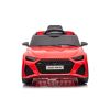 Audi RS6 infantil rojo, detalle interior ecopiel, puertas abatibles y volante ajustable
