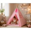 Tipi decorativo en el jardín, espacio perfecto para relajarse
