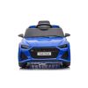 Audi RS6 infantil azul, detalle interior ecopiel, puertas abatibles y volante ajustable