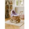 Carrito de Muñecas de Mimbre My Sweet Baby con Ropa Lila - imagen 3