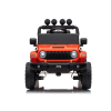 Jeep Rubicon DK-JWR558 utilizándose en el parque, ideal para aventuras.