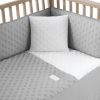 Juego de cama Cambrass 60 Soft Gris, fabricado en poliéster, destacando su suavidad y durabilidad.