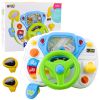 Simulador de conducción educativo con volante interactivo y luces.