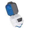 Caja de almuerzo B.box, material de PP y silicona, resistente y fácil de manejar.
