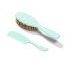 Cepillo y peine BabyOno con cerdas naturales suaves, ideal para el cuidado delicado del cabello del bebé.