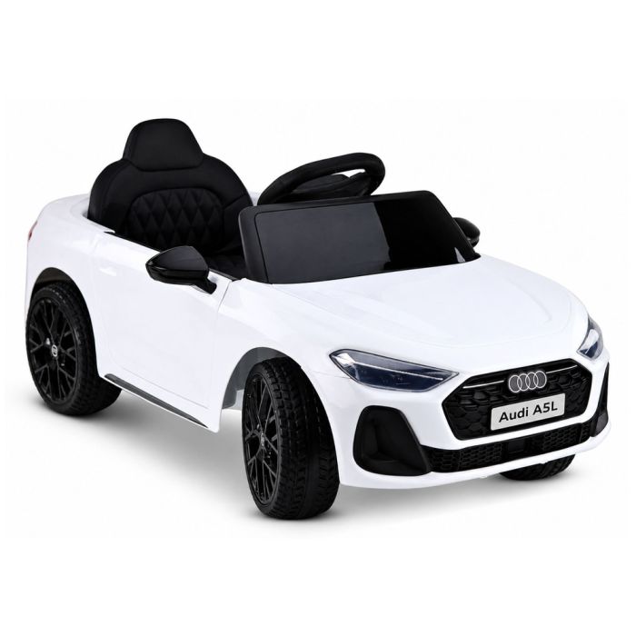 Vehículo eléctrico Audi A5L HL788 en blanco con diseño atractivo.