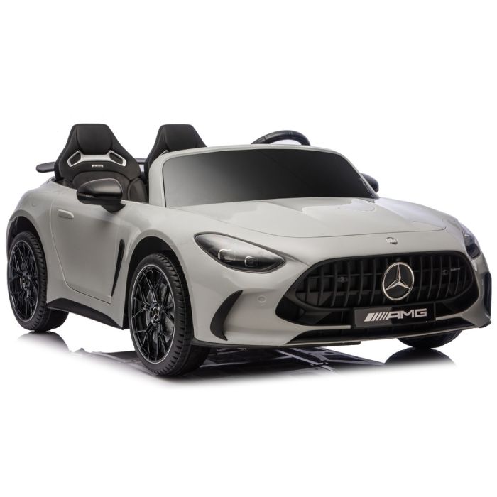 Coche eléctrico Mercedes AMG DK-GT63 en gris claro con diseño deportivo