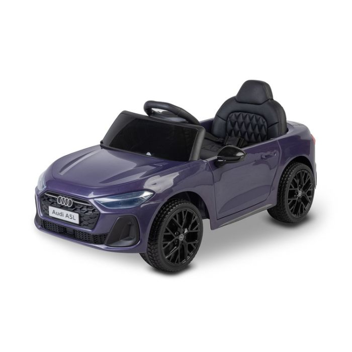 Audi A5L Toyz en morado con luces LED encendidas
