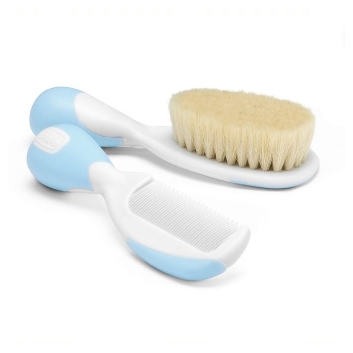 Cepillo y peine natural Chicco, ideal para el cuidado del bebé