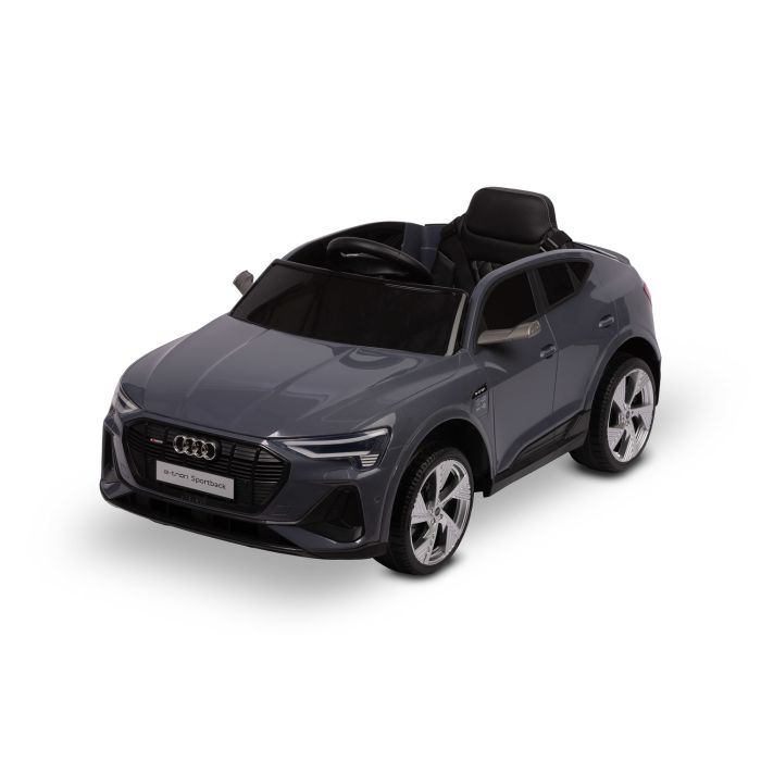 Descubre el Audi E-Tron Sportback eléctrico para niños, con tracción 4x4, luces LED, mando a distancia, asiento de polipiel y panel multimedia. Ideal para niños de 3 a 8 años.