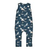 Saco de dormir con piernas Waldin en azul marino y diseño de ballenas