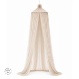 Dosel de tul beige, perfecto para la habitación infantil.