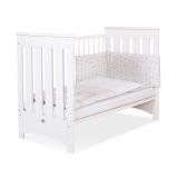 Cuna de Madera Lorenzo III 120x60 cm Blanca – Con Teething Rail, 3 Alturas y Barrotes Extraíbles - imagen 2