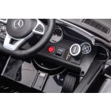 Coche Eléctrico Infantil Mercedes SLC 300 Blanco con Mando a Distancia y Asiento de Piel
