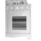 cocinita blanca de madera