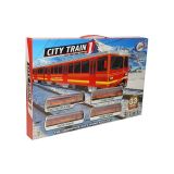 Set de Tren con Pistas y Accesorios, 33 Piezas – Tren a Batería con Efectos de Luz y Sonido - imagen 5