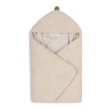 Manta Swaddle Sensillo Bouclé Beige con un diseño elegante y acogedor.