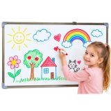 Pizarra organizacional ideal para oficinas y aulas.