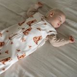 Saco de dormir de bambú Waldin, suave y acogedor en color blanco.