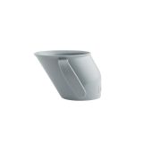 Vaso de Entrenamiento Doidy cup gris con diseño inclinado
