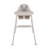 Trona Oaty beige Kikkaboo en modo silla baja con niño comiendo de forma autónoma