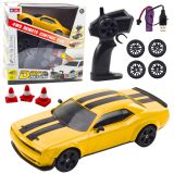 Coche Deportivo RC Amarillo con Ruedas Intercambiables
