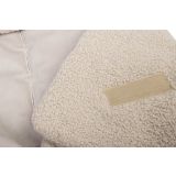 Manta Swaddle Sensillo para el uso en la silla de auto durante el invierno.