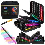 Set de lápices de color de 120 piezas en estuche negro.
