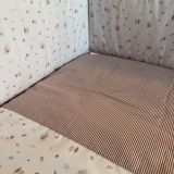 Set Colcha+protector Essential Greeny Beige 60x120x3 Cm - Cambrass - imagen 2
