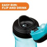 Vaso para bebés Chicco en uso, ideal para el jardín