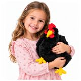 Adorable gallina de peluche negra, perfecta para abrazar.
