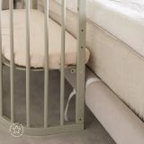 Cuna Móvil 7 en 1 Waldin con Colchón - Oliva