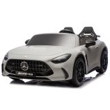 Interior del coche eléctrico infantil Mercedes AMG DK-GT63 con asiento de eco-cuero