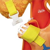 Niño con chaleco de natación Bestway 90150 multicolor en la piscina