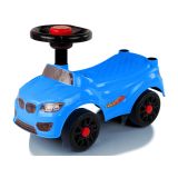 Coche andador azul de Lean Cars fabricado en plástico resistente.