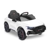 Coche Eléctrico Audi RS3 Toyz en el parque