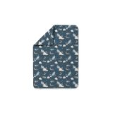Edredón de bambú para bebé Ballenas de Waldin en azul marino y su diseño encantador.